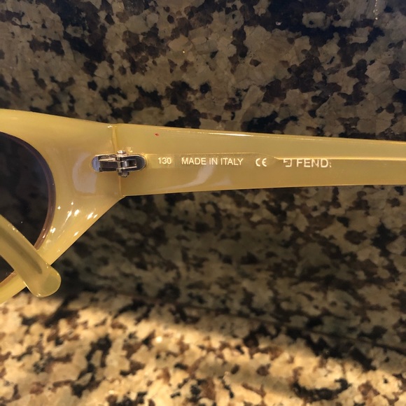 WOMEN'S FENDI CAT EYE SUNGLASSES marking inside says 130. Made in Italy. - Picture 3 of 7